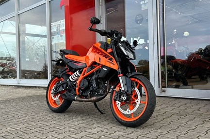 KTM 390 Duke