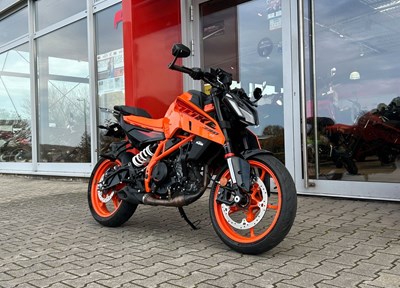 GEBRAUCHTFAHRZEUG KTM 390 Duke
