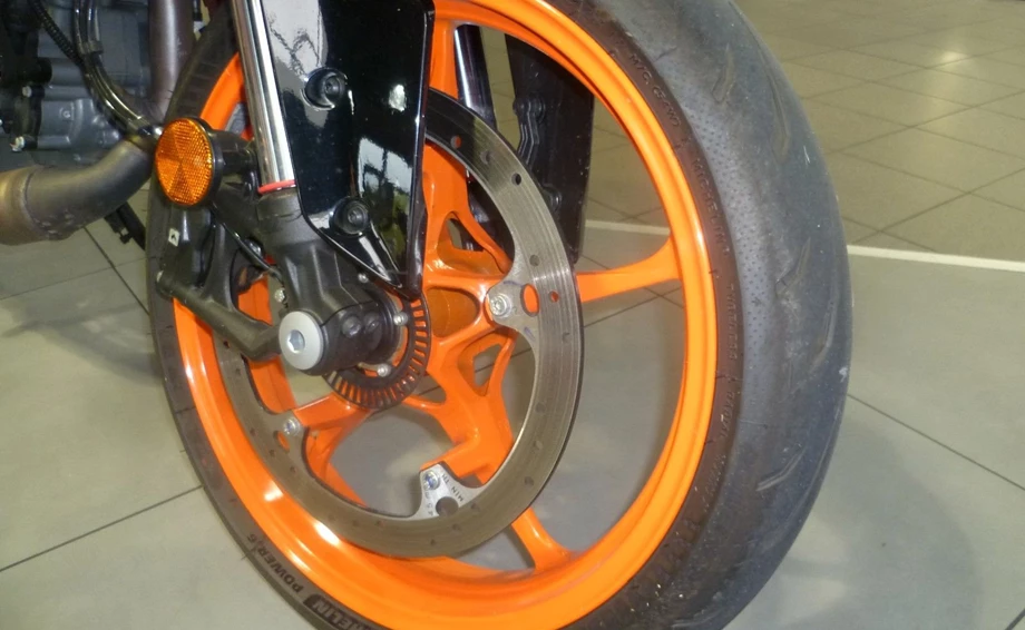 Angebot KTM 390 Duke Bild 5: Angebot KTM 390 Duke