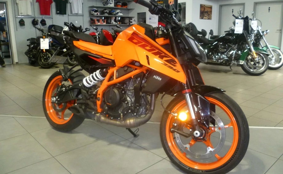 Angebot KTM 390 Duke Bild 7: Angebot KTM 390 Duke