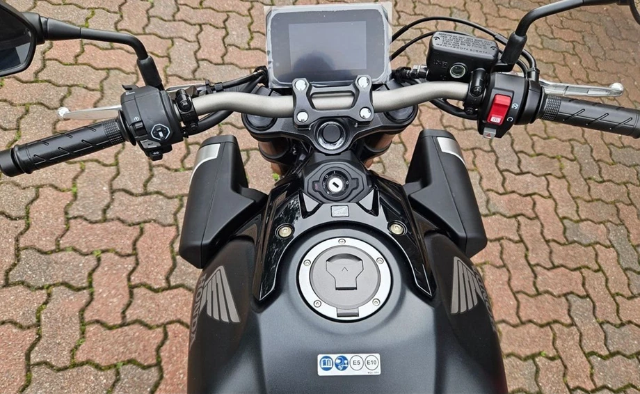 Offer Honda CB650R E-Clutch Bild 8: Offer Honda CB650R E-Clutch