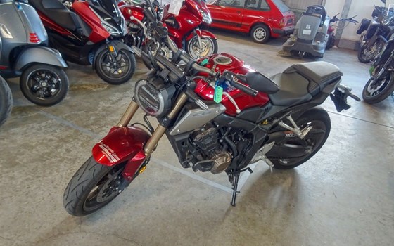 Gebrauchtmotorrad Honda CB650R - Bild 1