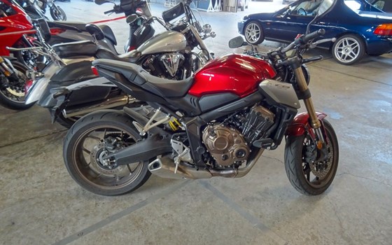 Gebrauchtmotorrad Honda CB650R - Bild 3