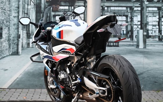 Gebrauchtmotorrad BMW M 1000 RR - Bild 10