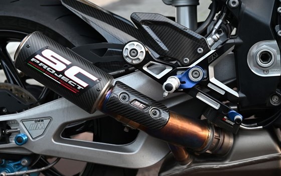 Gebrauchtmotorrad BMW M 1000 RR - Bild 7