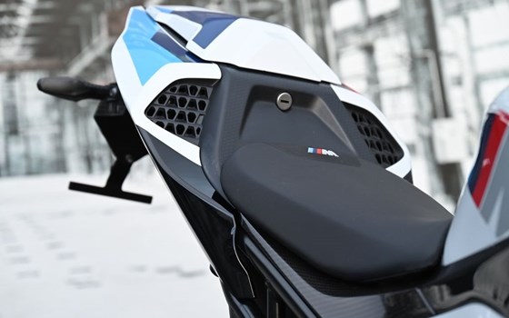 Gebrauchtmotorrad BMW M 1000 RR - Bild 8