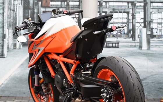 Gebrauchtmotorrad KTM 1290 Super Duke R EVO - Bild 10