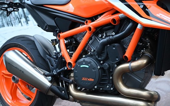 Gebrauchtmotorrad KTM 1290 Super Duke R EVO - Bild 7