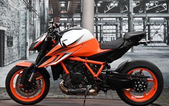Gebrauchtmotorrad KTM 1290 Super Duke R EVO - Bild 9
