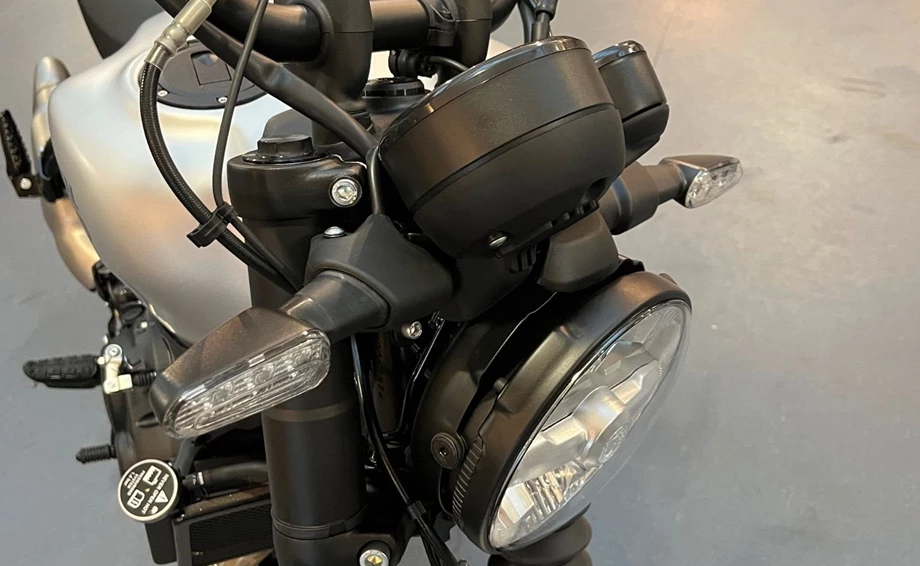 Angebot Royal Enfield Guerrilla 450 Bild 5: Angebot Royal Enfield Guerrilla 450
