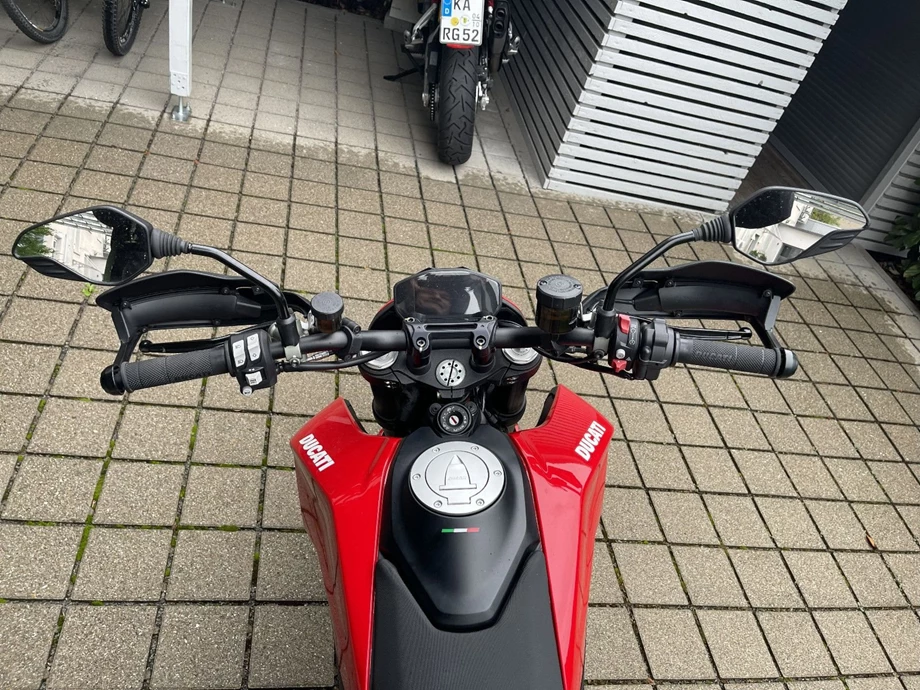 Angebot Ducati Hypermotard 950 Bild 8: Angebot Ducati Hypermotard 950
