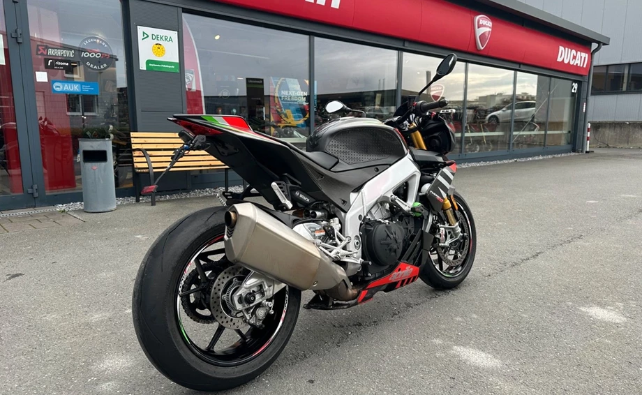 Angebot Aprilia Tuono V4 1100 Factory Bild 7: Angebot Aprilia Tuono V4 1100 Factory