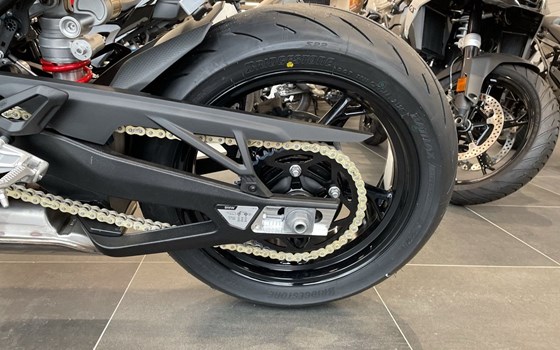 Neufahrzeug BMW S 1000 RR - Bild 10