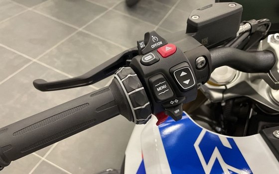 Neufahrzeug BMW R 1300 R - Bild 7