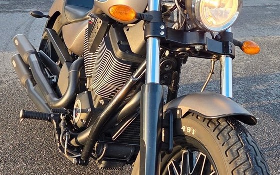 Gebrauchtmotorrad Victory Gunner - Bild 4