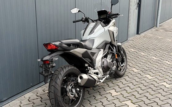 Gebrauchtmotorrad Honda NC750X DCT - Bild 2
