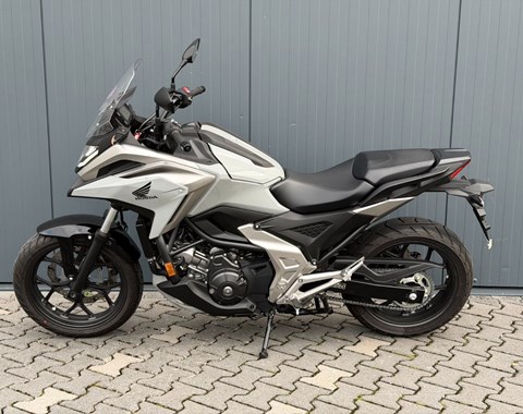 zum Vergrössern bitte anklicken!