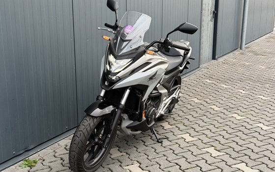 Gebrauchtmotorrad Honda NC750X DCT - Bild 6