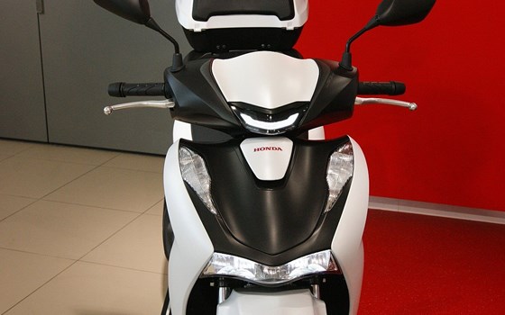 Neufahrzeug Honda SH150i - Bild 3