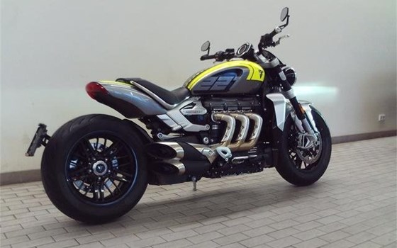 Gebrauchtmotorrad Triumph Rocket 3 R - Bild 2 Gebrauchtmotorrad Triumph Rocket 3 R - Bild 2