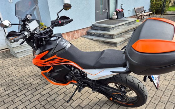 Gebrauchtmotorrad KTM 790 Adventure - Bild 2 Gebrauchtmotorrad KTM 790 Adventure - Bild 2