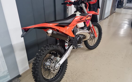 Gebrauchtmotorrad KTM 300 EXC - Bild 3 Gebrauchtmotorrad KTM 300 EXC - Bild 3