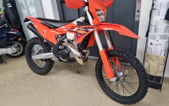 Gebrauchtmotorrad KTM 300 EXC - Bild 2 Gebrauchtmotorrad KTM 300 EXC - Bild 2