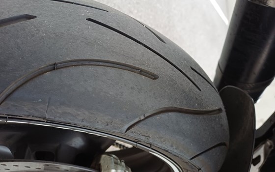 Gebrauchtmotorrad Ducati Monster 696 - Bild 13