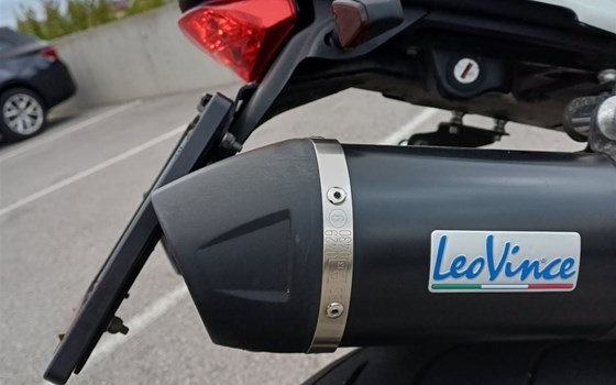 Gebrauchtmotorrad Ducati Monster 696 - Bild 5