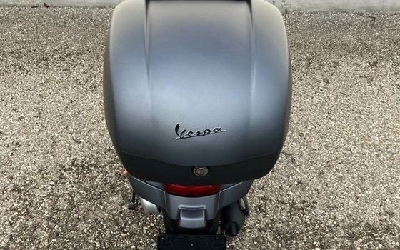 Gebrauchtmotorrad Vespa GTS 125 Super Sport - Bild 11 Gebrauchtmotorrad Vespa GTS 125 Super Sport - Bild 11