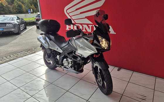 Gebrauchtmotorrad Suzuki V-Strom 650 - Bild 1 Gebrauchtmotorrad Suzuki V-Strom 650 - Bild 1