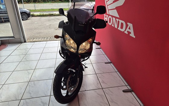 Gebrauchtmotorrad Suzuki V-Strom 650 - Bild 4 Gebrauchtmotorrad Suzuki V-Strom 650 - Bild 4