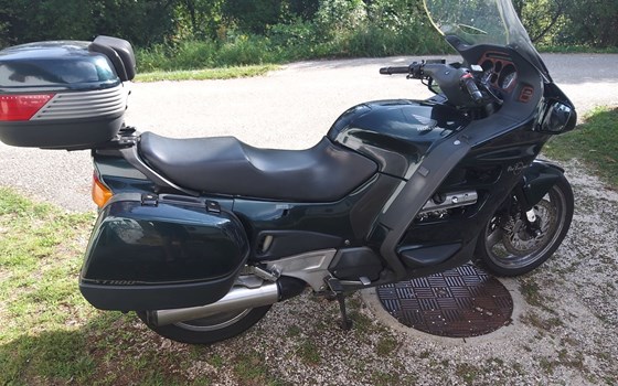 Gebrauchtmotorrad Honda ST 1100 Pan-European - Bild 4 Gebrauchtmotorrad Honda ST 1100 Pan-European - Bild 4