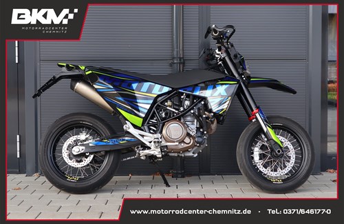 Gebrauchtmotorrad Husqvarna 701 Supermoto
