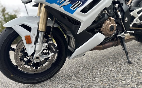 Gebrauchtmotorrad BMW S 1000 R - Bild 11 Gebrauchtmotorrad BMW S 1000 R - Bild 11