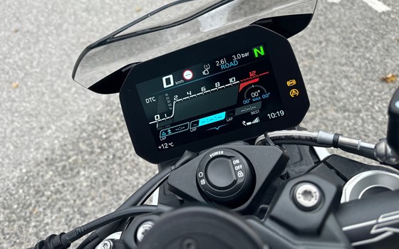 Gebrauchtmotorrad BMW S 1000 R - Bild 21 Gebrauchtmotorrad BMW S 1000 R - Bild 21