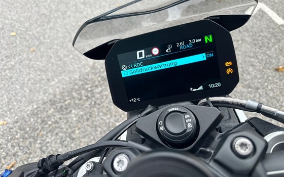 Gebrauchtmotorrad BMW S 1000 R - Bild 24 Gebrauchtmotorrad BMW S 1000 R - Bild 24