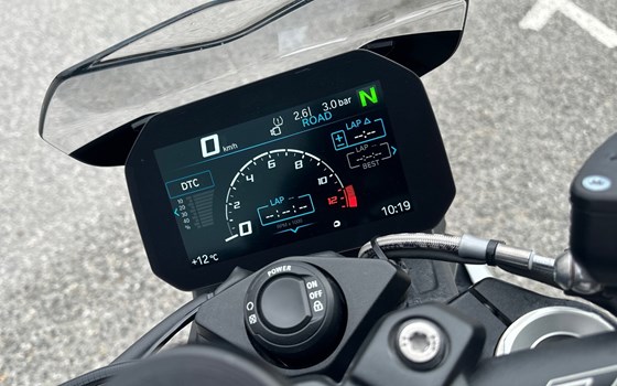 Gebrauchtmotorrad BMW S 1000 R - Bild 27 Gebrauchtmotorrad BMW S 1000 R - Bild 27