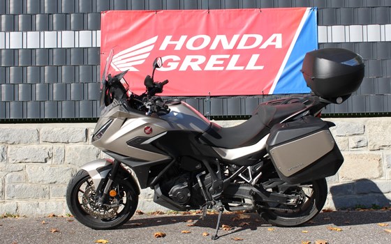 Gebrauchtmotorrad Honda NT1100 - Bild 3 Gebrauchtmotorrad Honda NT1100 - Bild 3