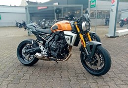 Neumotorrad Suzuki GSX-8T