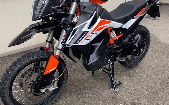 Gebrauchtmotorrad KTM 790 Adventure R - Bild 15 Gebrauchtmotorrad KTM 790 Adventure R - Bild 15