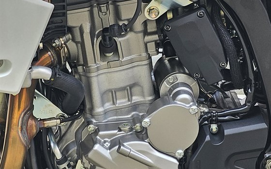 Neufahrzeug Suzuki DR-Z4SM - Bild 8