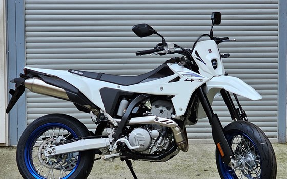 Neufahrzeug Suzuki DR-Z4SM - Bild 5