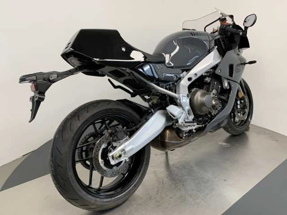 Angebot Yamaha XSR900 GP Bild 3: Angebot Yamaha XSR900 GP