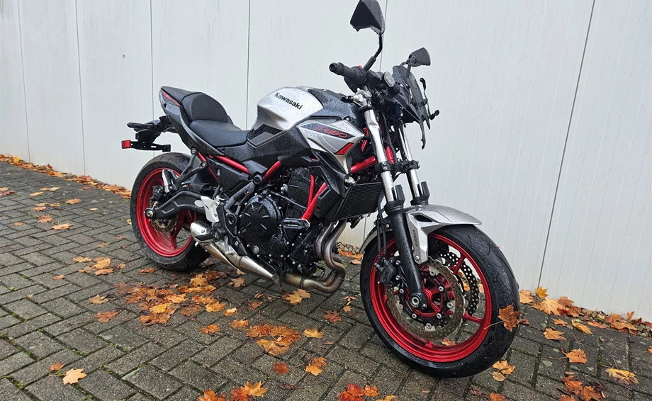 Angebot Kawasaki Z650 Bild 2: Angebot Kawasaki Z650