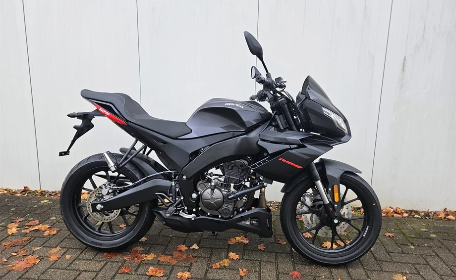 Angebot Aprilia Tuono 125 Bild 3: Angebot Aprilia Tuono 125