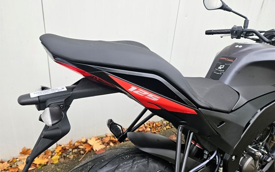 Neufahrzeug Aprilia Tuono 125 - Bild 8