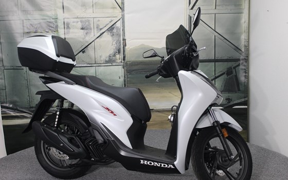 Gebrauchtmotorrad Honda SH125i - Bild 8