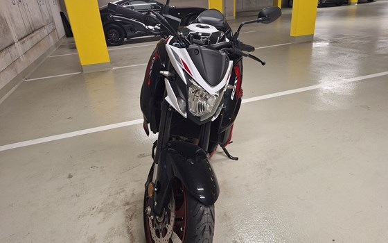Gebrauchtmotorrad Suzuki GSX-S750 - Bild 2 Gebrauchtmotorrad Suzuki GSX-S750 - Bild 2