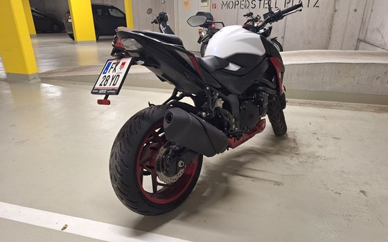 Gebrauchtmotorrad Suzuki GSX-S750 - Bild 5 Gebrauchtmotorrad Suzuki GSX-S750 - Bild 5